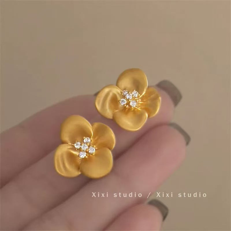 銀針亮片立體花朵耳釘時尚輕奢高級感耳環小眾潮流冷淡風耳飾批發
