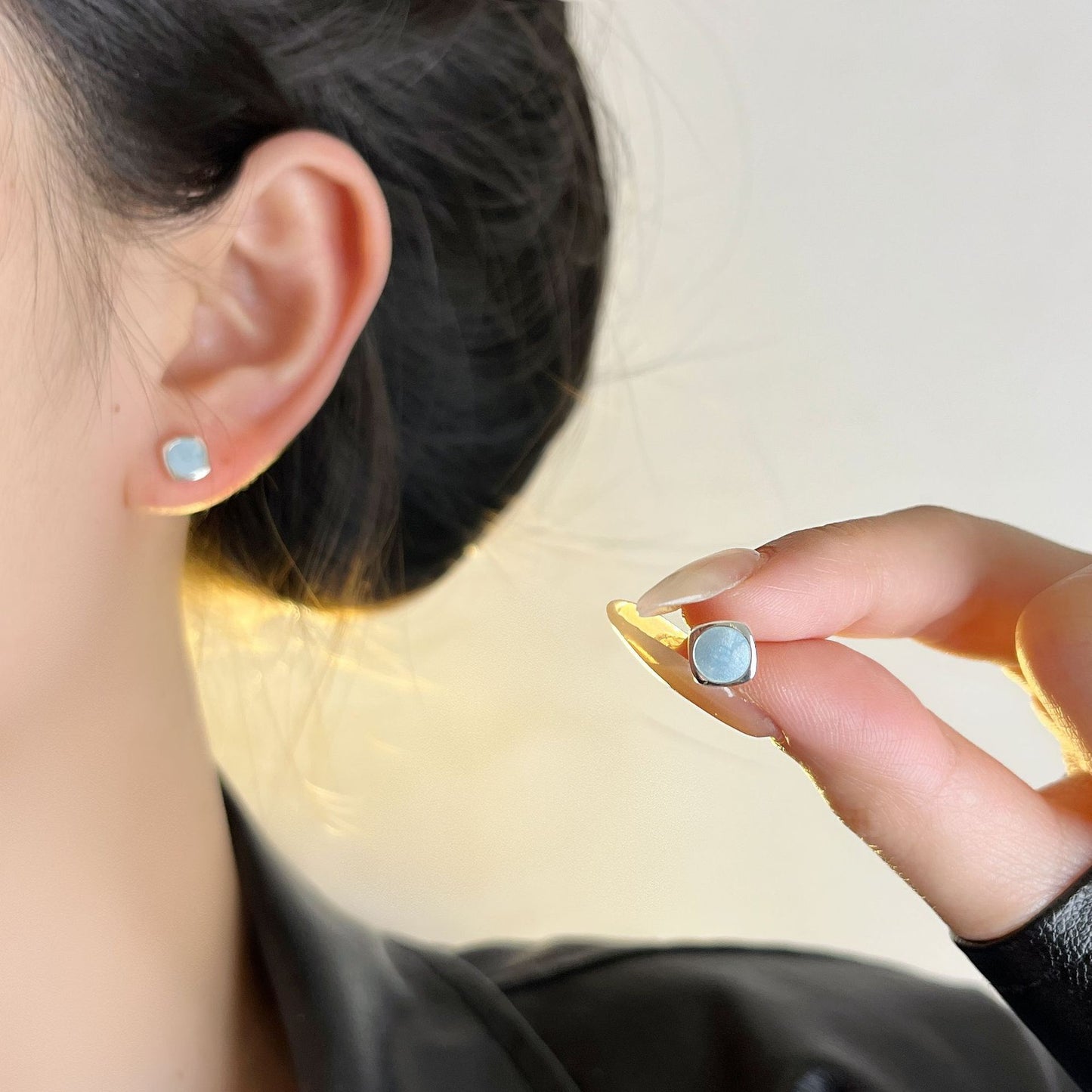 繽紛樹脂圓形簡約耳釘