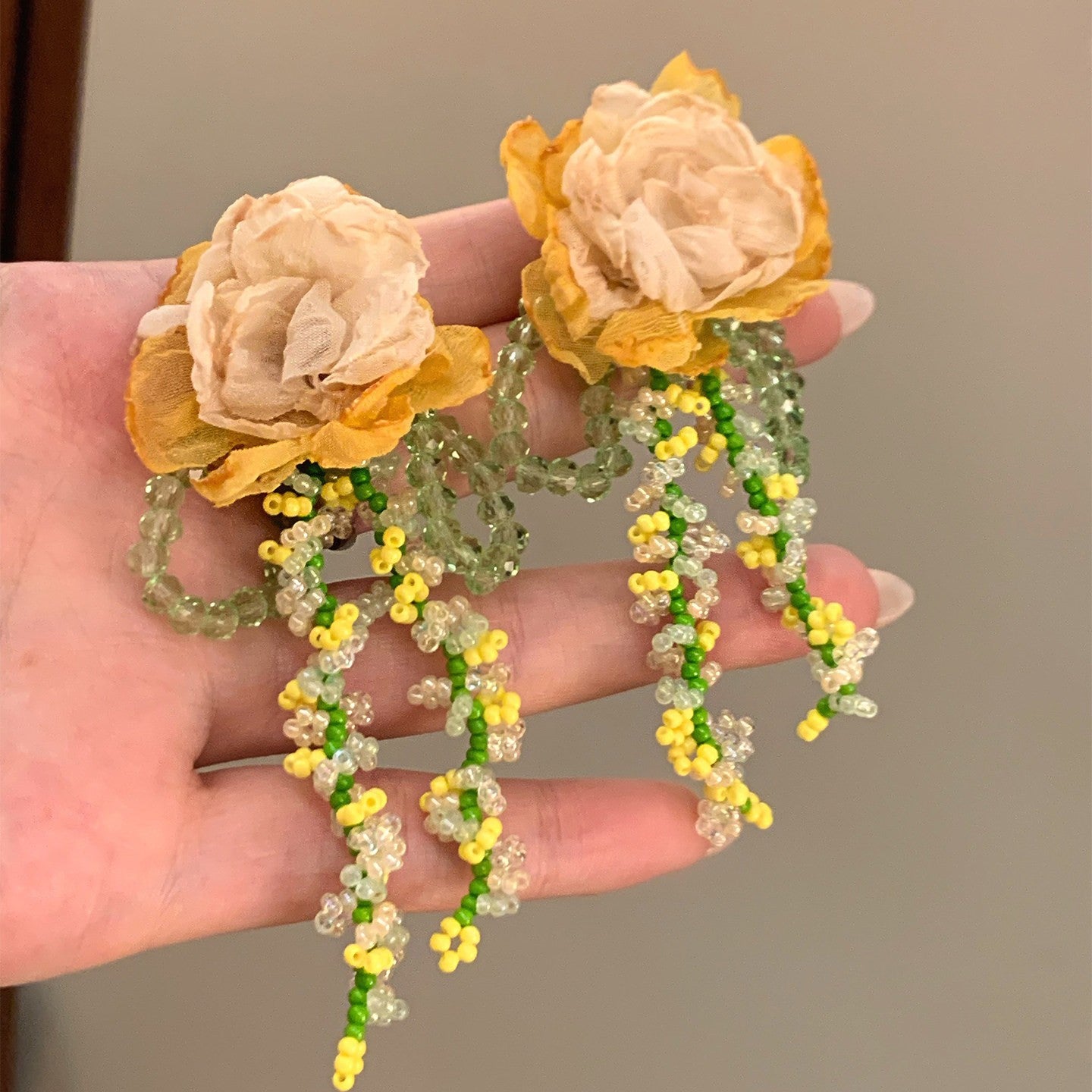 銀針花朵流蘇鑲鑽耳環
