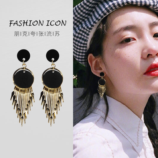 流蘇長版耳墜－商品主圖｜https://igowo.tw/