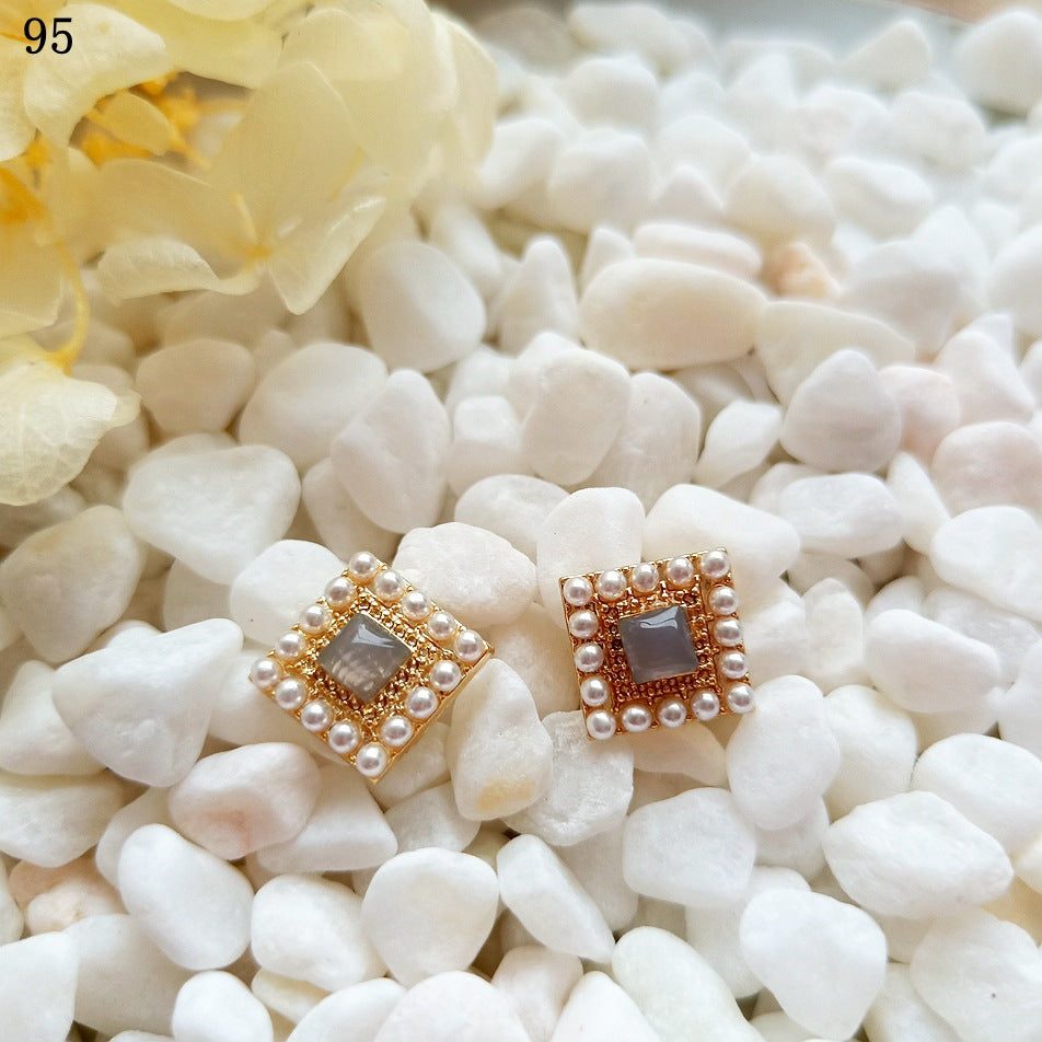 金色珍珠簡約耳釘