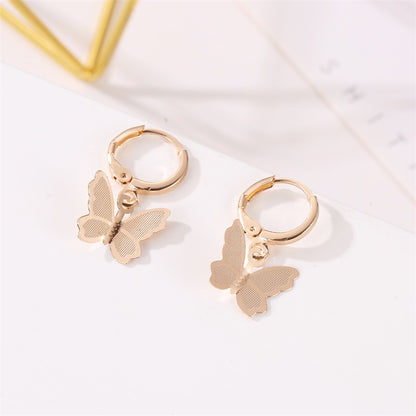 金色蝴蝶磨砂簡約耳墜－細節特寫1｜https://igowo.tw/