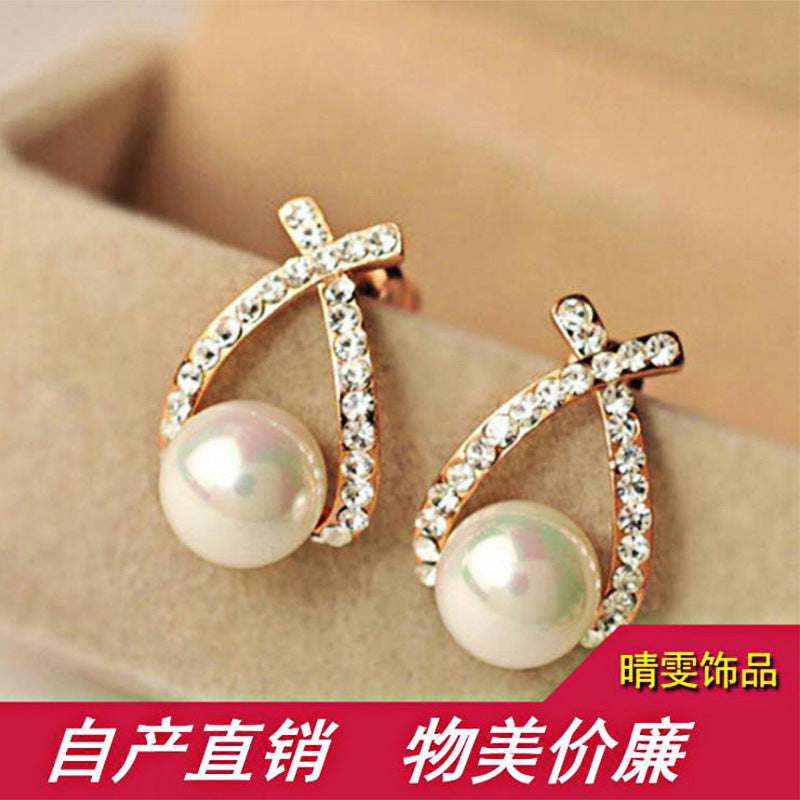 珍珠鋯石交叉耳釘－商品主圖｜https://igowo.tw/