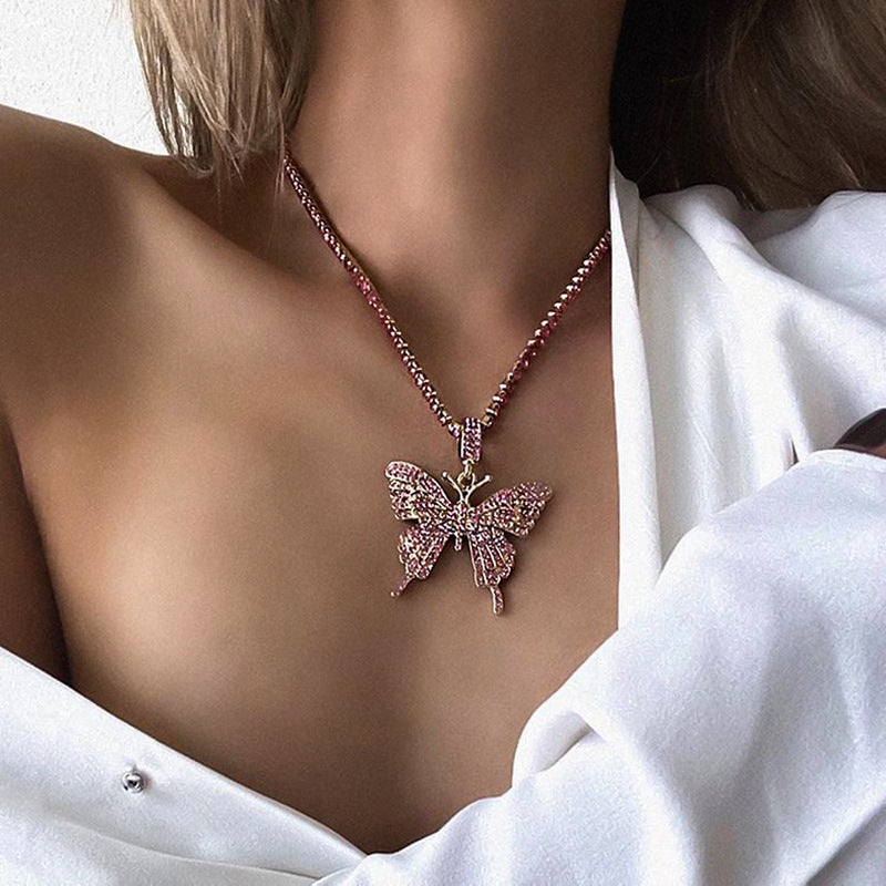 鋯石蝴蝶簡約項鍊－第二視角實拍｜https://igowo.tw/