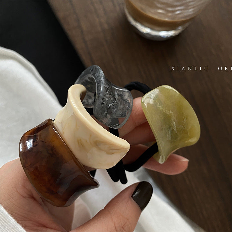 醋酸板材幾何髮圈－茶色款細節｜https://igowo.tw/