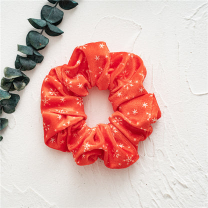 紅色絨面大腸圈髮圈－紅色小點點款細節｜https://igowo.tw/