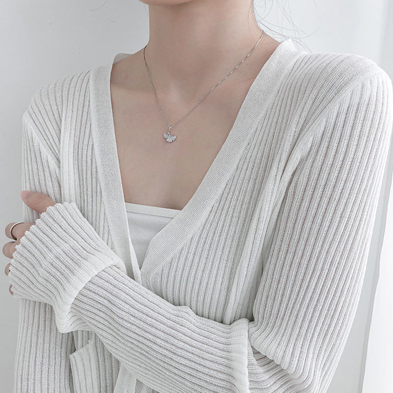 S925楓葉簡約項鍊－第二視角實拍｜https://igowo.tw/