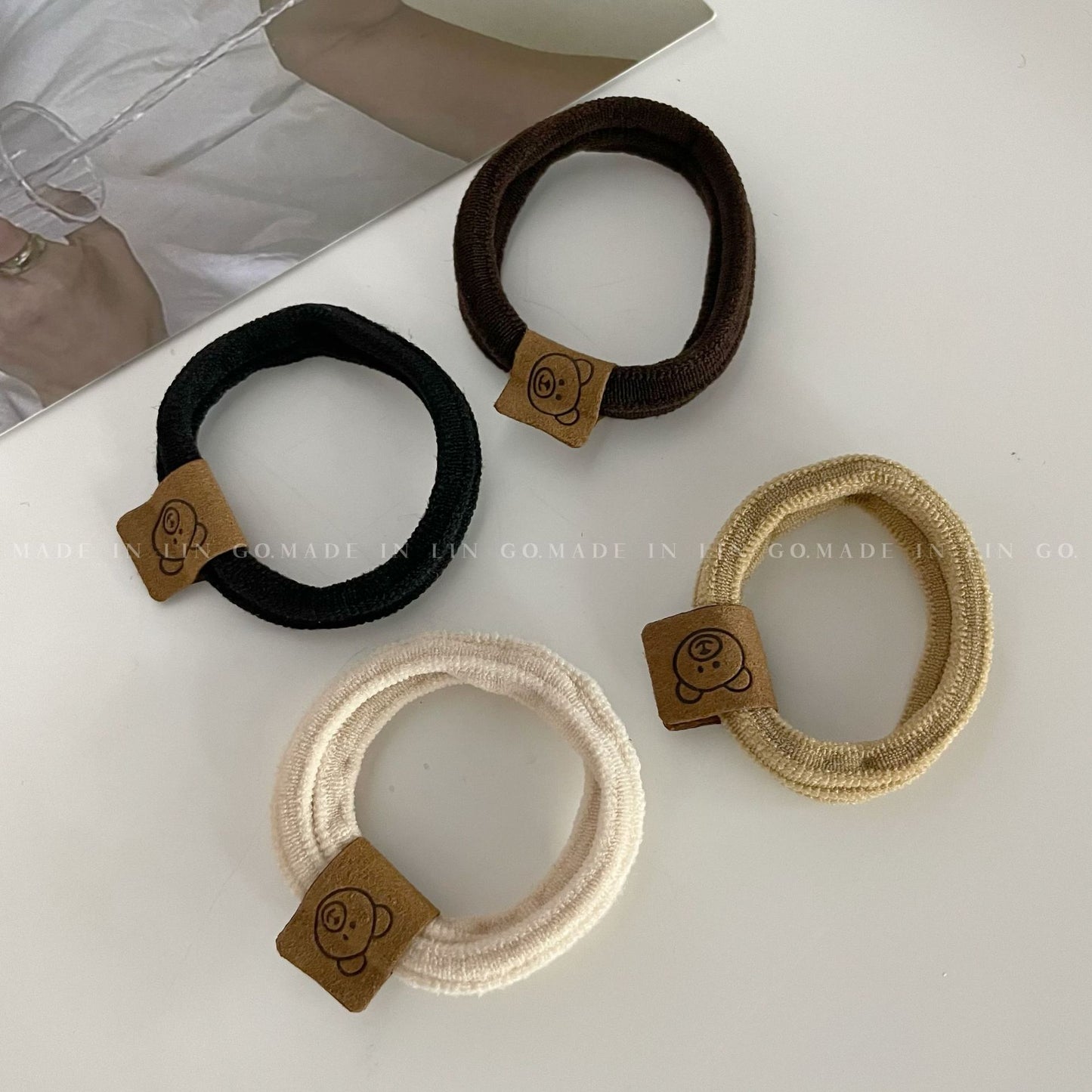 彈力繩小熊簡約髮圈－商品主圖｜https://igowo.tw/