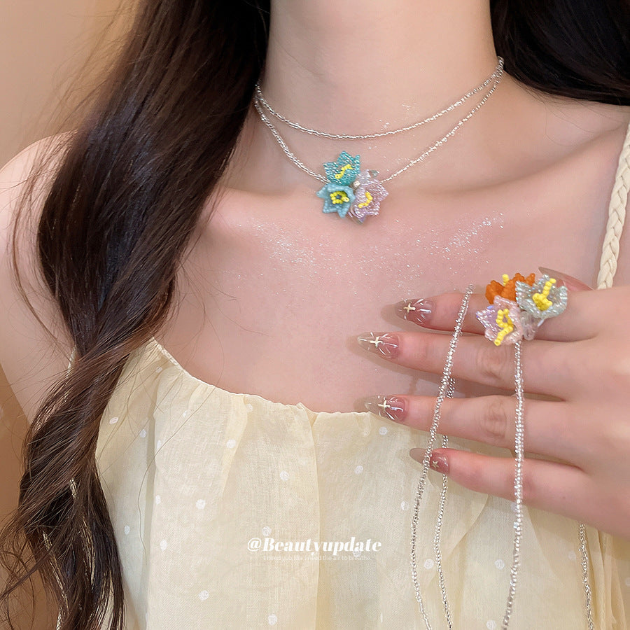水晶串珠花朵多層項鍊－商品主圖｜https://igowo.tw/