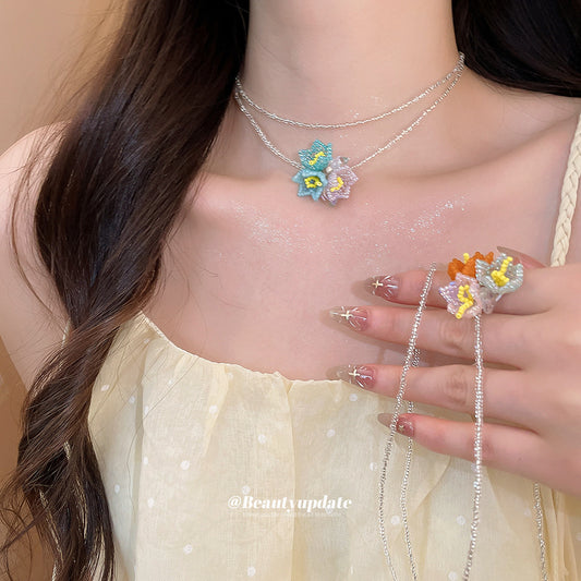水晶串珠花朵多層項鍊－商品主圖｜https://igowo.tw/