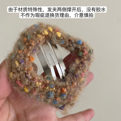 彩色絨面髮夾－彩點點-綠色款實拍｜https://igowo.tw/