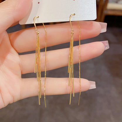 鏈條流蘇耳線