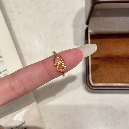 金色鋯石愛心微鑲戒指