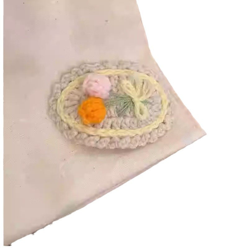 櫻桃卡通刺繡編織髮夾－粉色小花髮夾款細節｜https://igowo.tw/