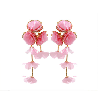 花朵多層耳環－細節特寫3｜https://igowo.tw/