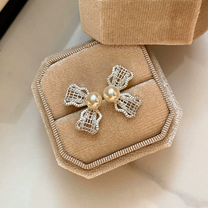 金色蝴蝶電鍍耳釘