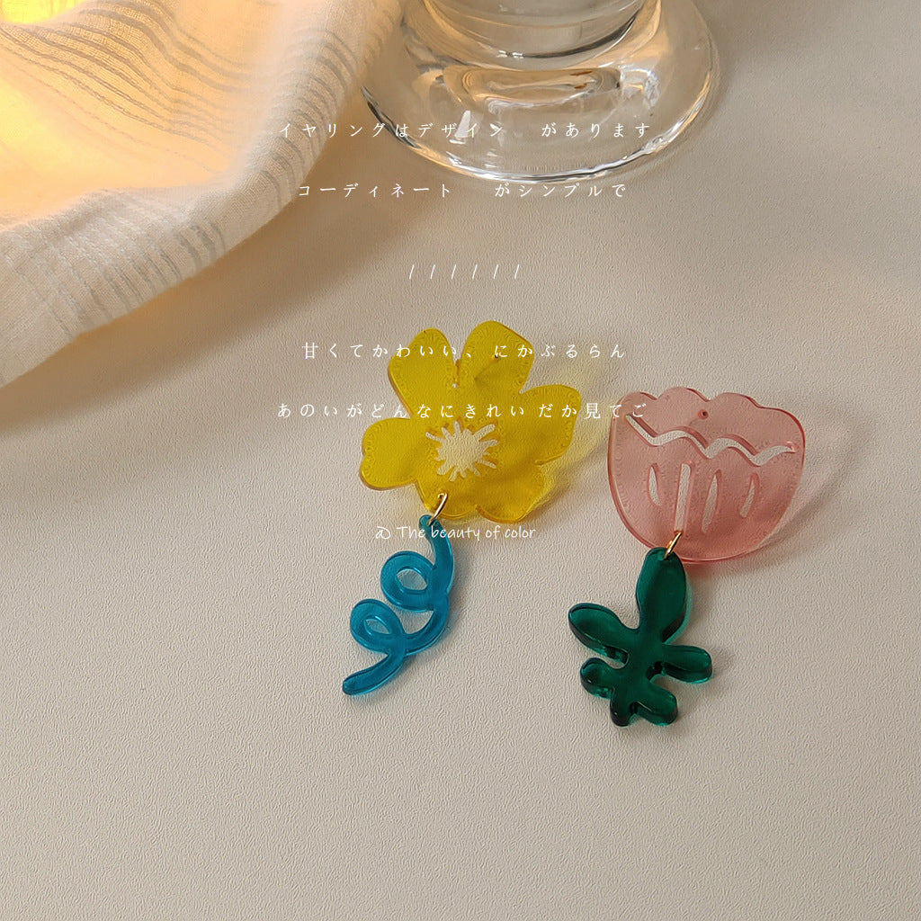 壓克力花朵不對稱耳環－商品主圖｜https://igowo.tw/