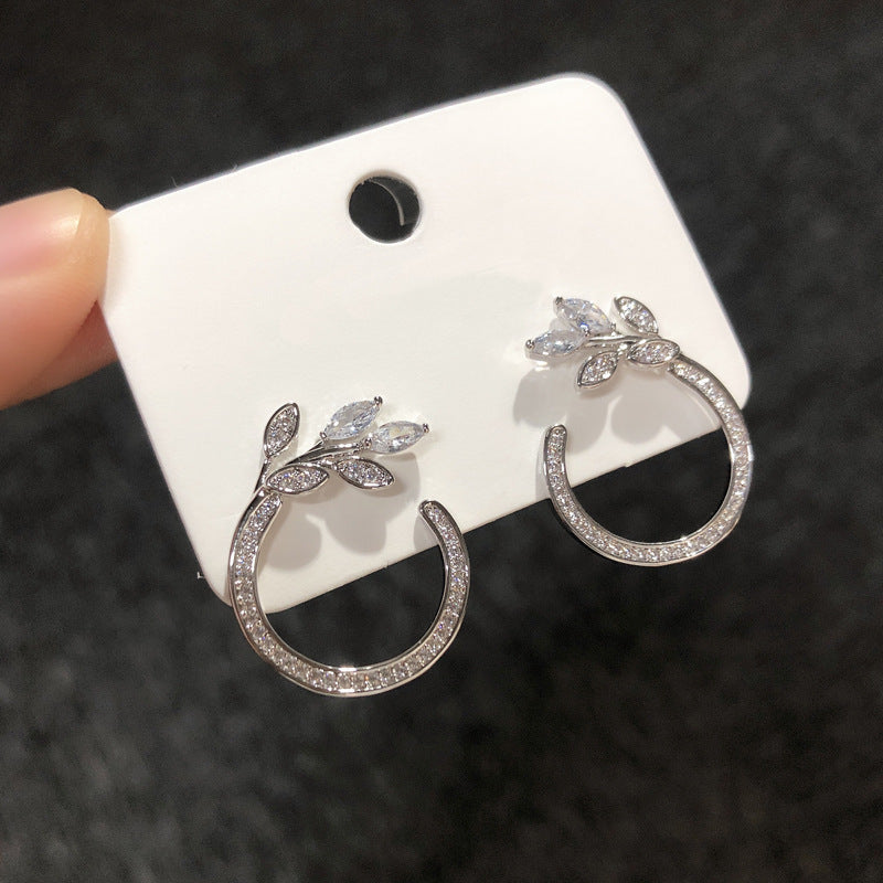 S925圓形復古耳環－商品主圖｜https://igowo.tw/