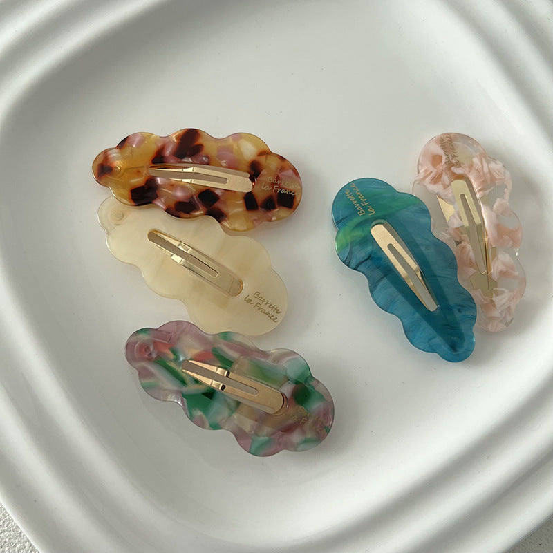 醋酸板材樹葉簡約髮夾－櫻花粉款細節｜https://igowo.tw/