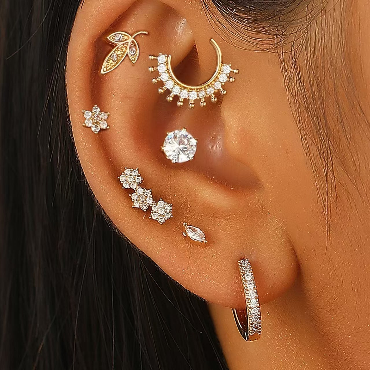 金色鋯石微鑲耳環套組－細節特寫23｜https://igowo.tw/