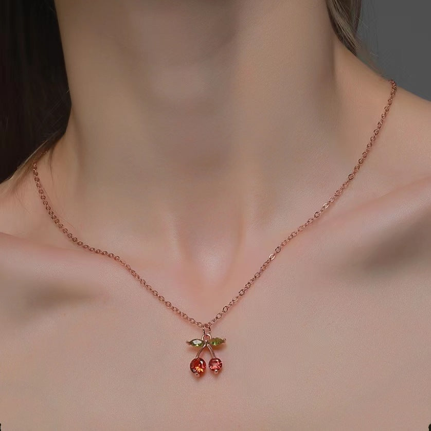 紅色櫻桃項鍊耳環組－細節特寫13｜https://igowo.tw/