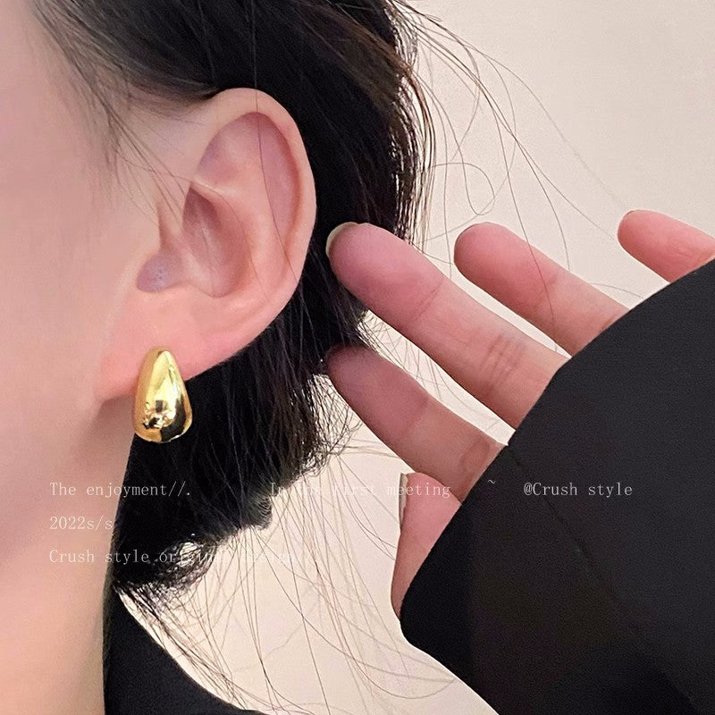 金色素圈簡約耳環－商品主圖｜https://igowo.tw/