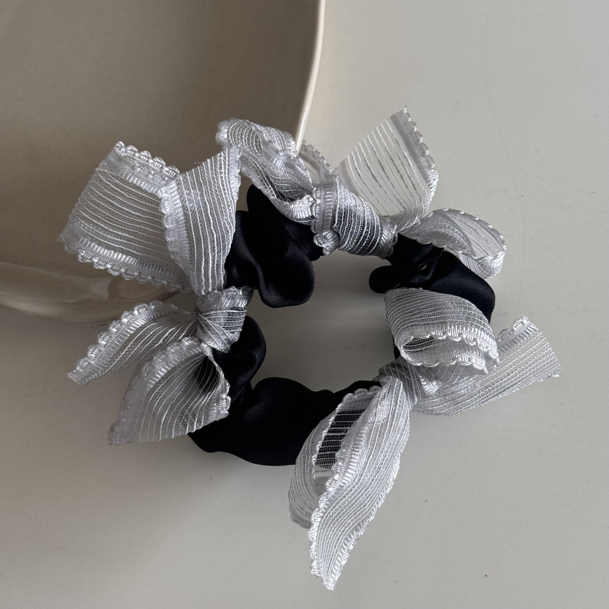 緞帶蝴蝶結扭結髮圈