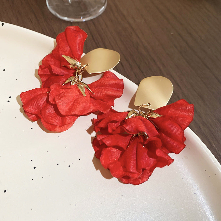 紅色花朵復古耳環－細節特寫39｜https://igowo.tw/