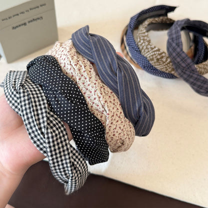 波點扭紋纏繞復古髮箍－細節特寫2｜https://igowo.tw/