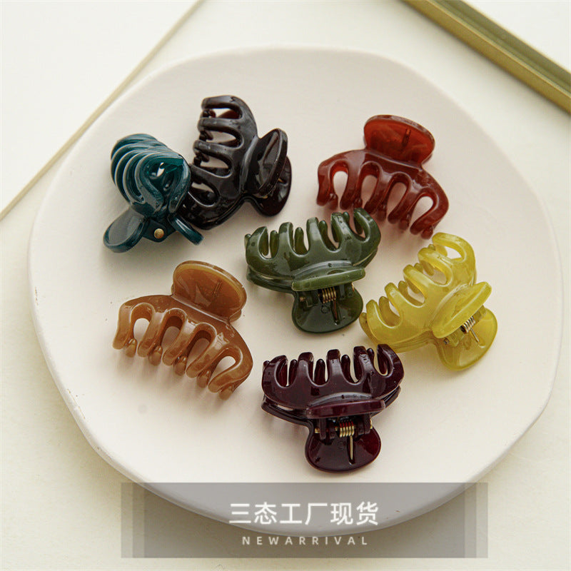 彩色壓克力鯊魚夾－方綠色款細節｜https://igowo.tw/