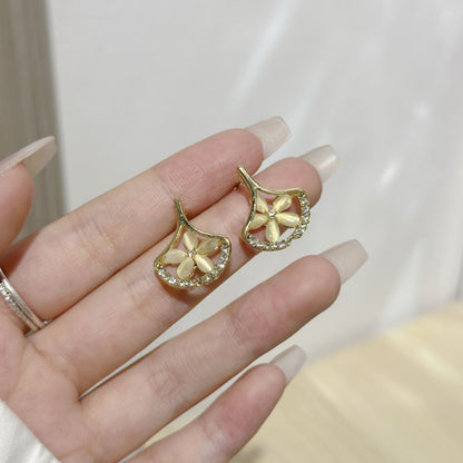 蝴蝶結花朵耳環－細節特寫48｜https://igowo.tw/