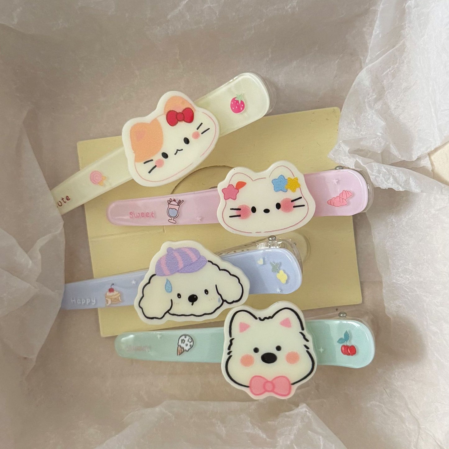 壓克力小狗卡通髮夾－商品主圖｜https://igowo.tw/