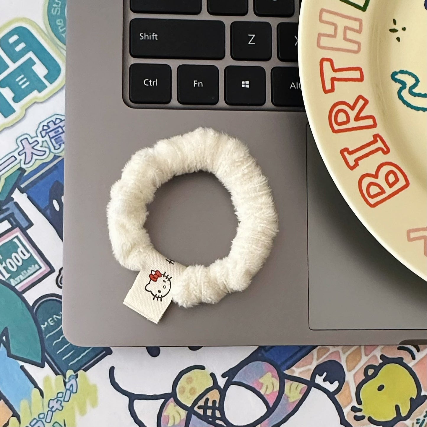 白色絨面貓咪卡通髮圈