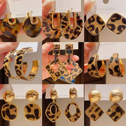 棕色皮革豹紋復古耳環－商品主圖｜https://igowo.tw/