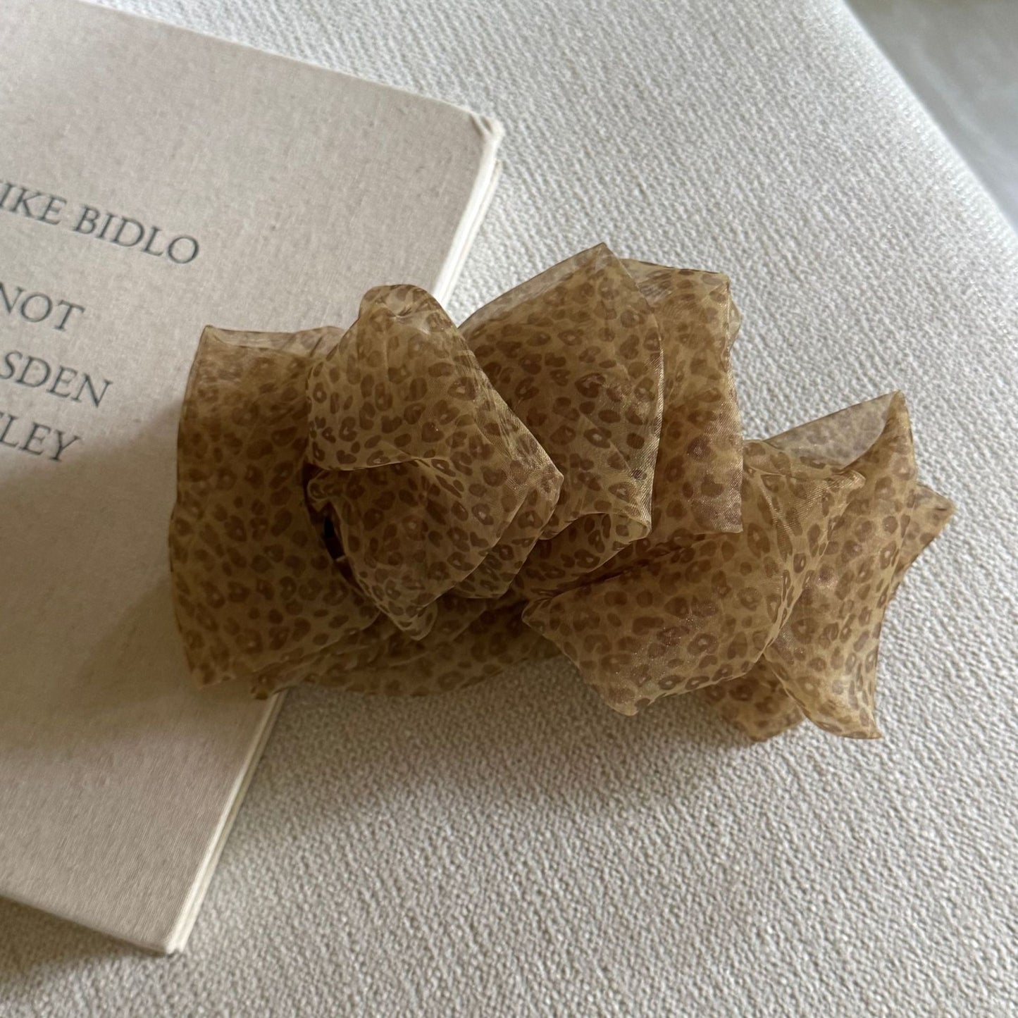 網紗蝴蝶結豹紋髮夾