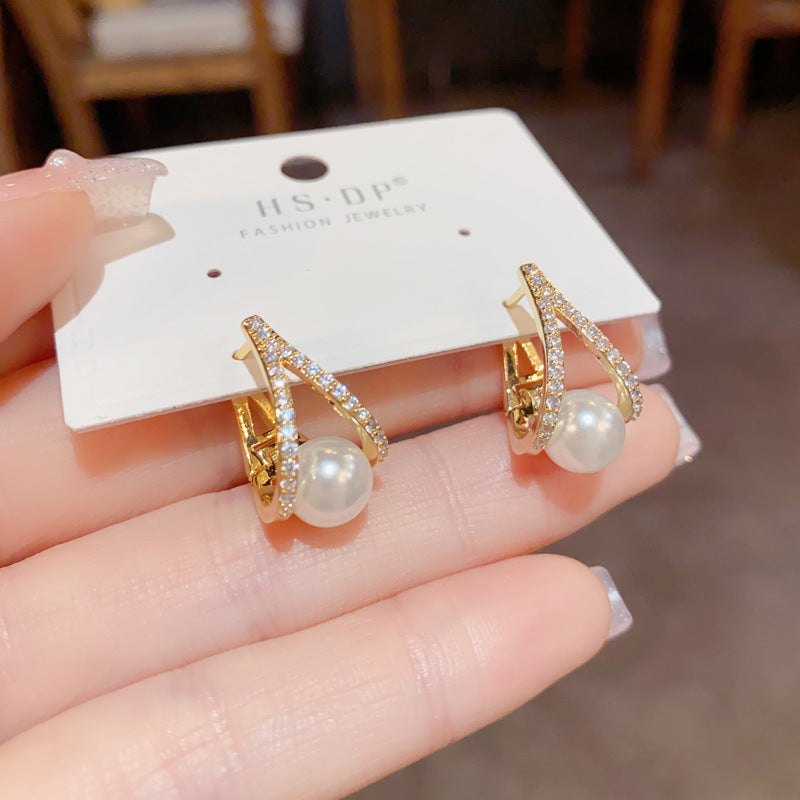 金色幾何電鍍簡約耳扣－細節特寫31｜https://igowo.tw/