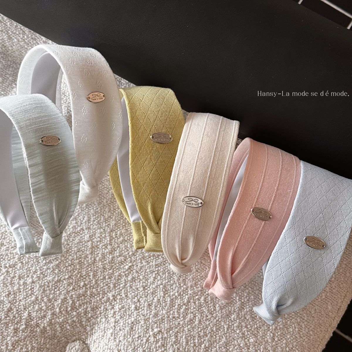 布面寬版復古髮箍－商品主圖｜https://igowo.tw/