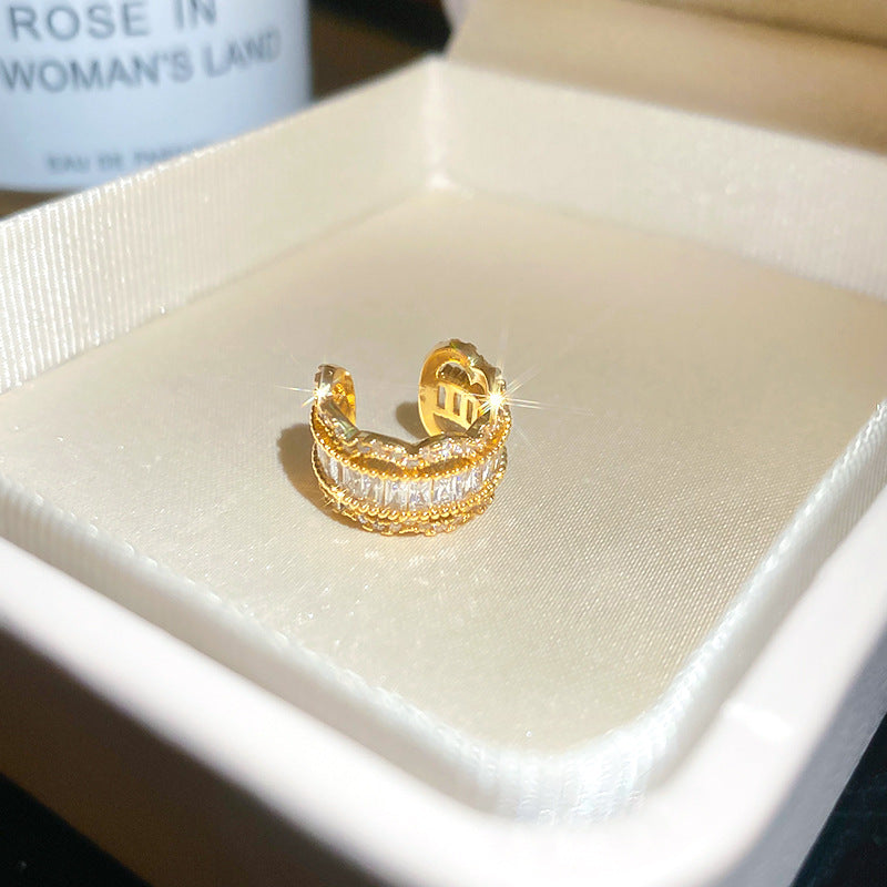 法式蕾絲鑲鋯石C形無耳洞耳夾輕奢高級感耳骨夾復古精致耳環耳飾
