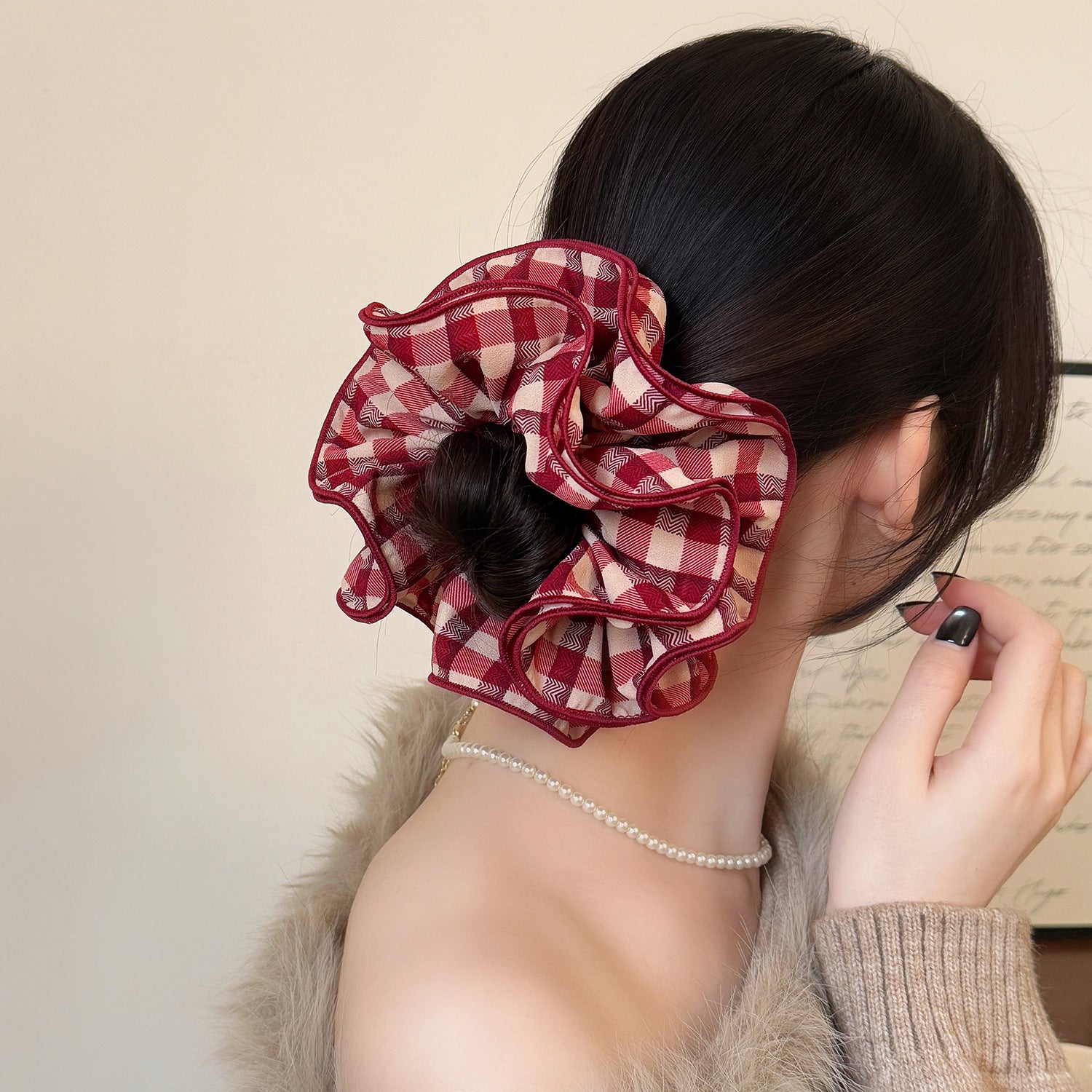 格紋大腸圈髮圈－紅色格紋髮圈款細節｜https://igowo.tw/