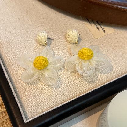 繽紛花朵流蘇耳環－細節特寫2｜https://igowo.tw/