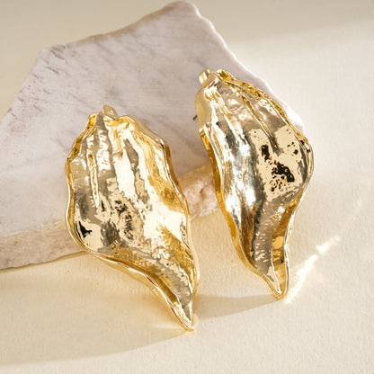 金屬貝殼海星誇張耳釘－細節特寫23｜https://igowo.tw/