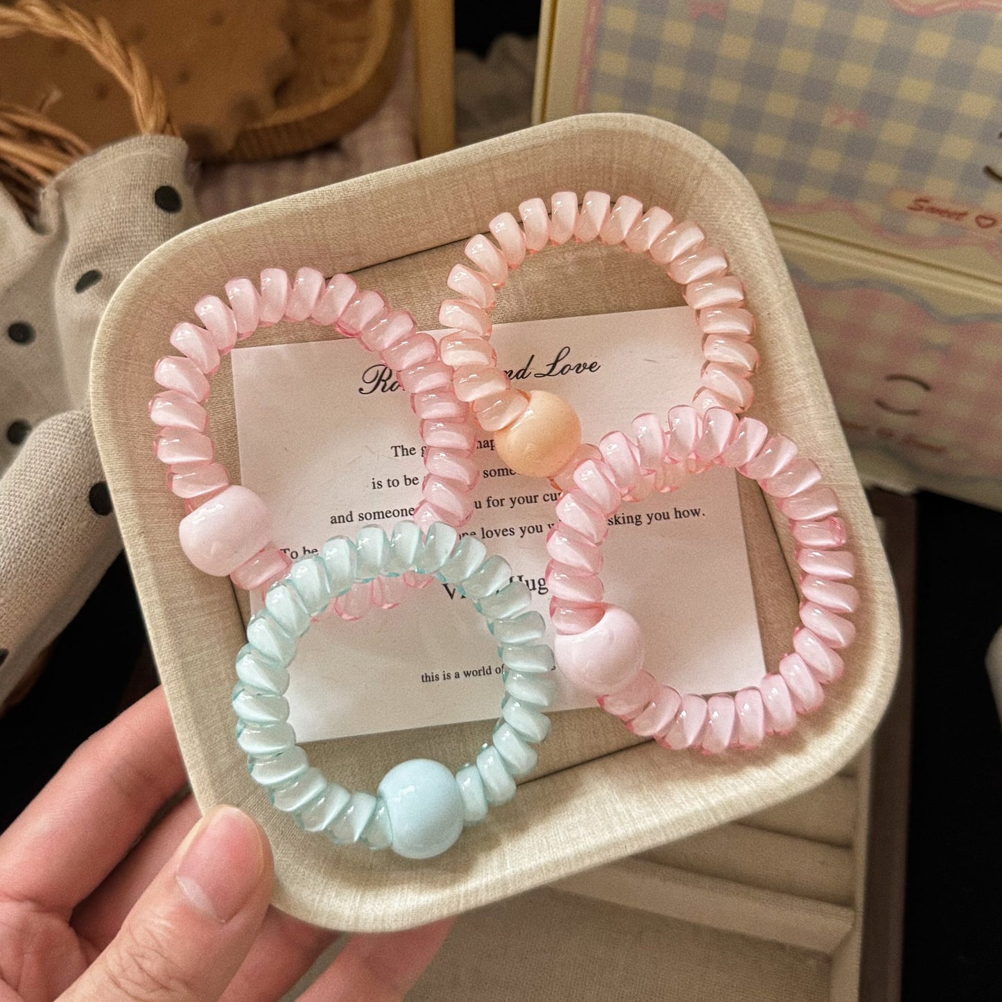 圓珠簡約髮圈－商品主圖｜https://igowo.tw/