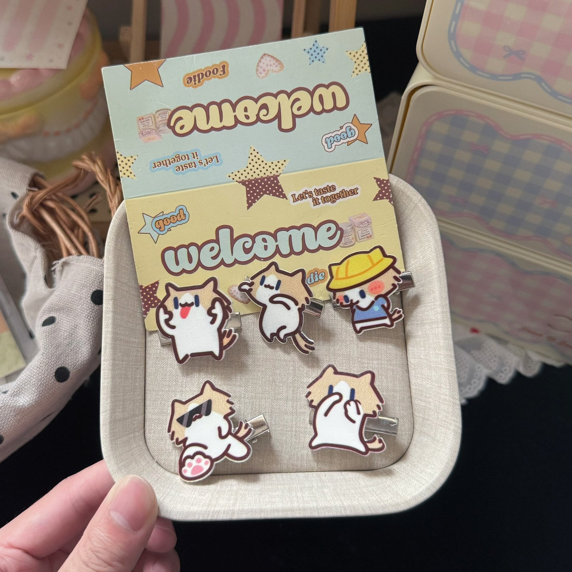 棕色貓咪髮夾－帽子小貓髮夾款實拍｜https://igowo.tw/