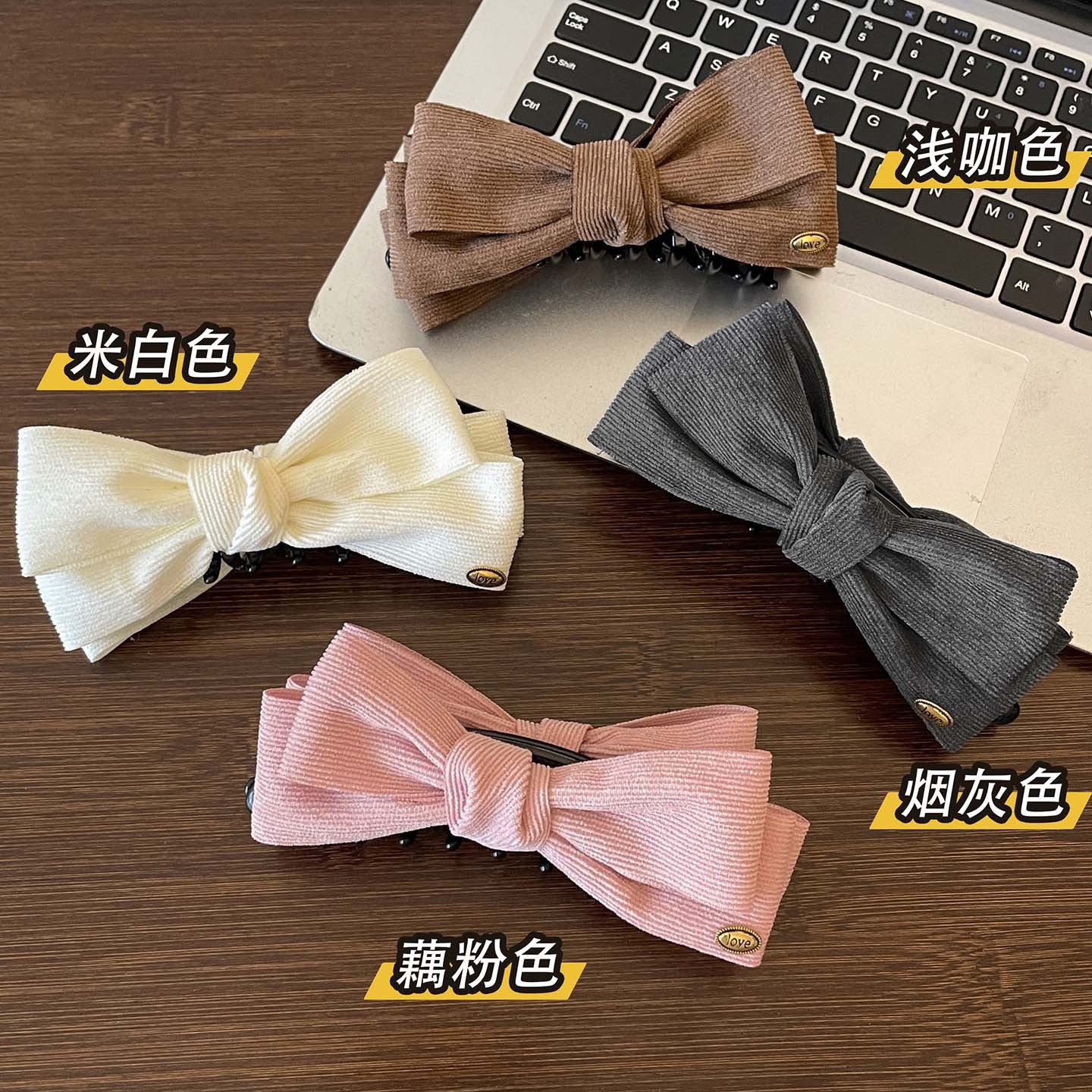 蝴蝶結簡約髮夾－灰色款細節｜https://igowo.tw/