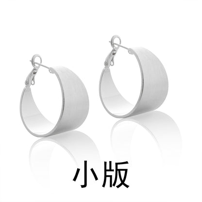 圓圈拉絲誇張耳環