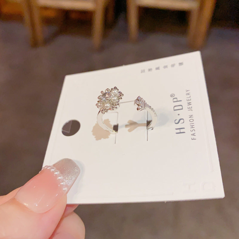 珍珠鋯石雪花鑲鑽戒指－第二視角實拍｜https://igowo.tw/