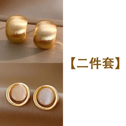 金屬復古耳釘－細節特寫22｜https://igowo.tw/