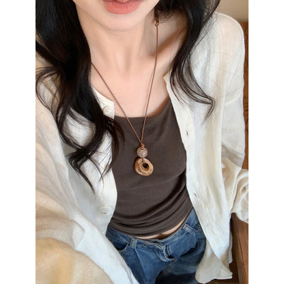 不規則墜飾簡約項鍊－奶白色款細節｜https://igowo.tw/