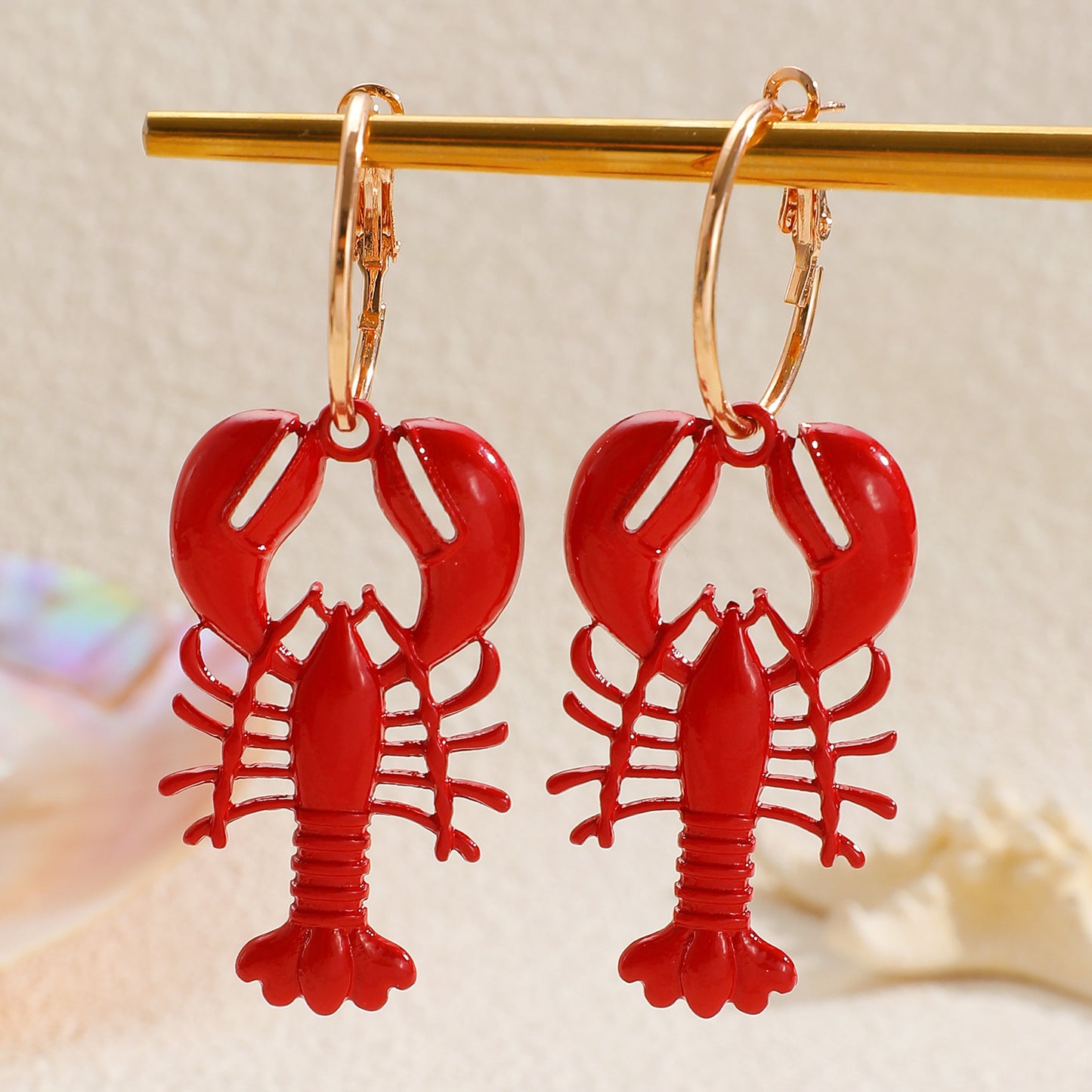 紅色琺瑯金屬垂墜耳環