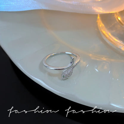 鋯石蝴蝶可調式戒指－銀款細節14｜https://igowo.tw/